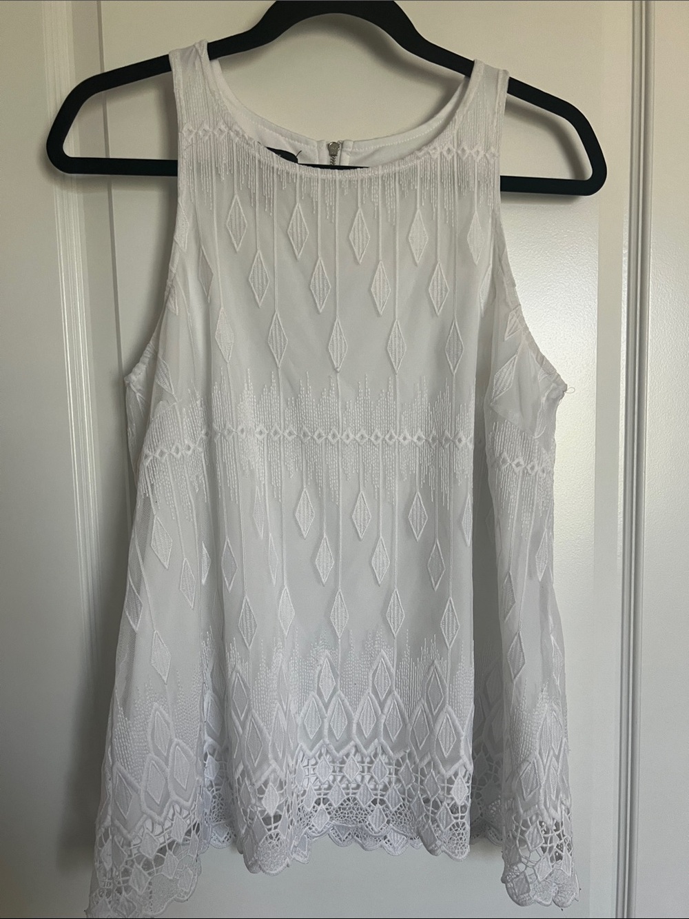 Alfani White Lace-Trim Cold-Shoulder Camisole